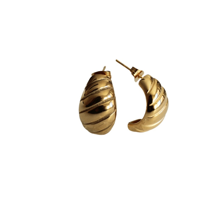 Croissant earrings